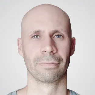 Leandro Ubilla's logo